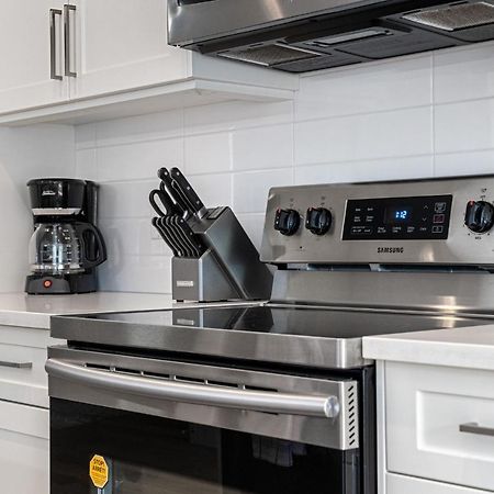 Contemporary Luxury 4 Bedroom House Near Downtown YYC Esterno foto