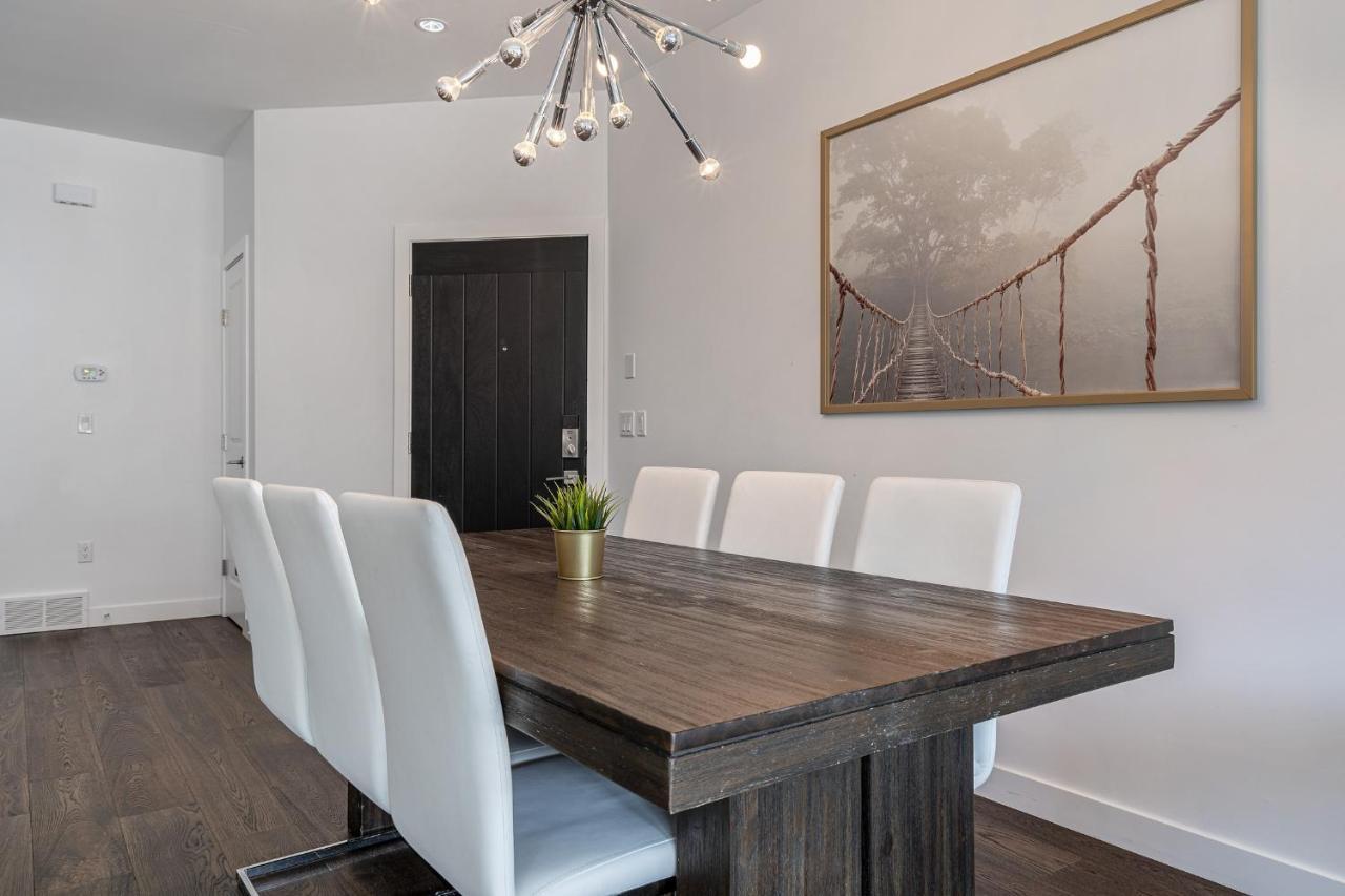 Contemporary Luxury 4 Bedroom House Near Downtown YYC Esterno foto