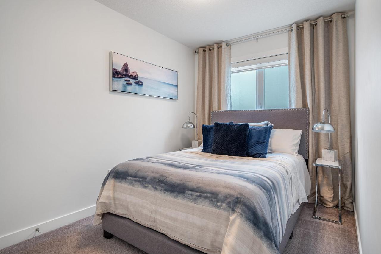 Contemporary Luxury 4 Bedroom House Near Downtown YYC Esterno foto