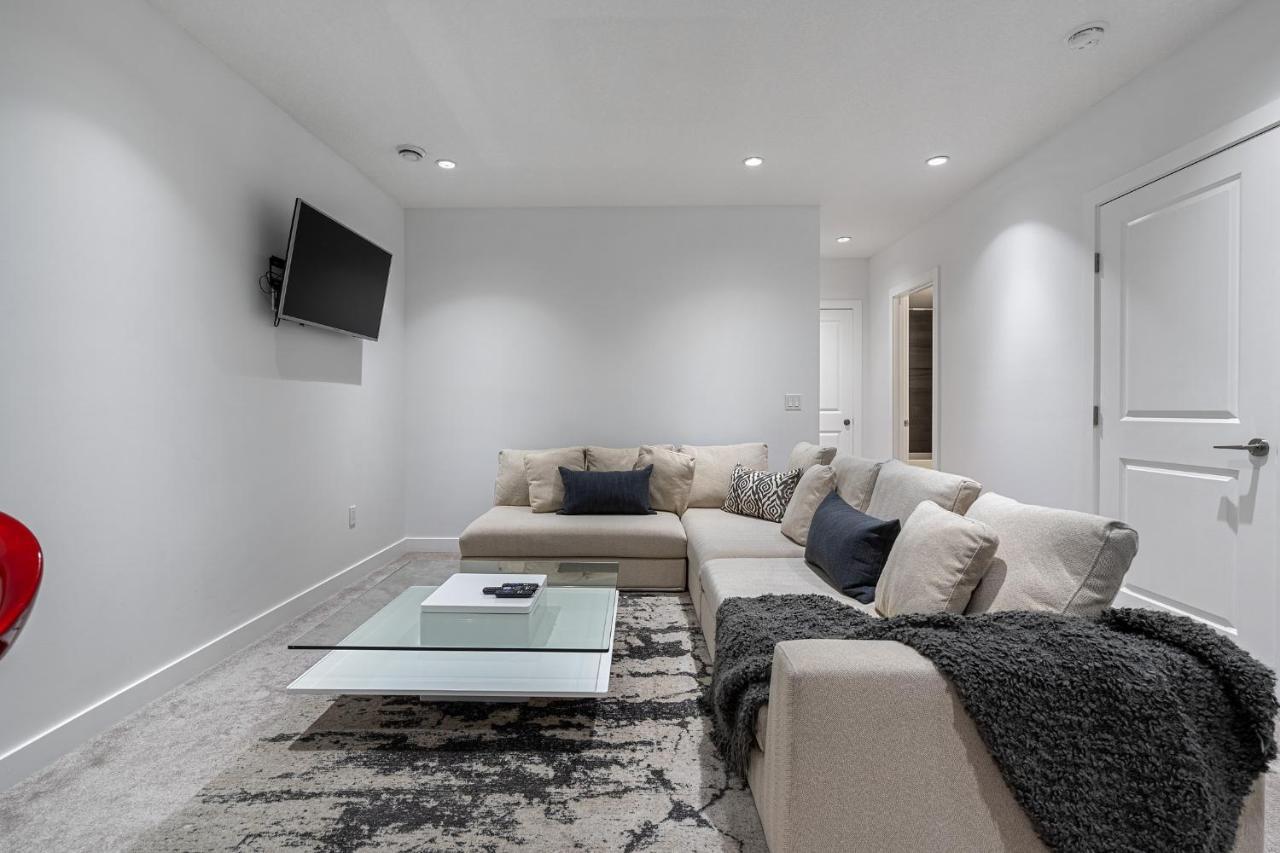 Contemporary Luxury 4 Bedroom House Near Downtown YYC Esterno foto