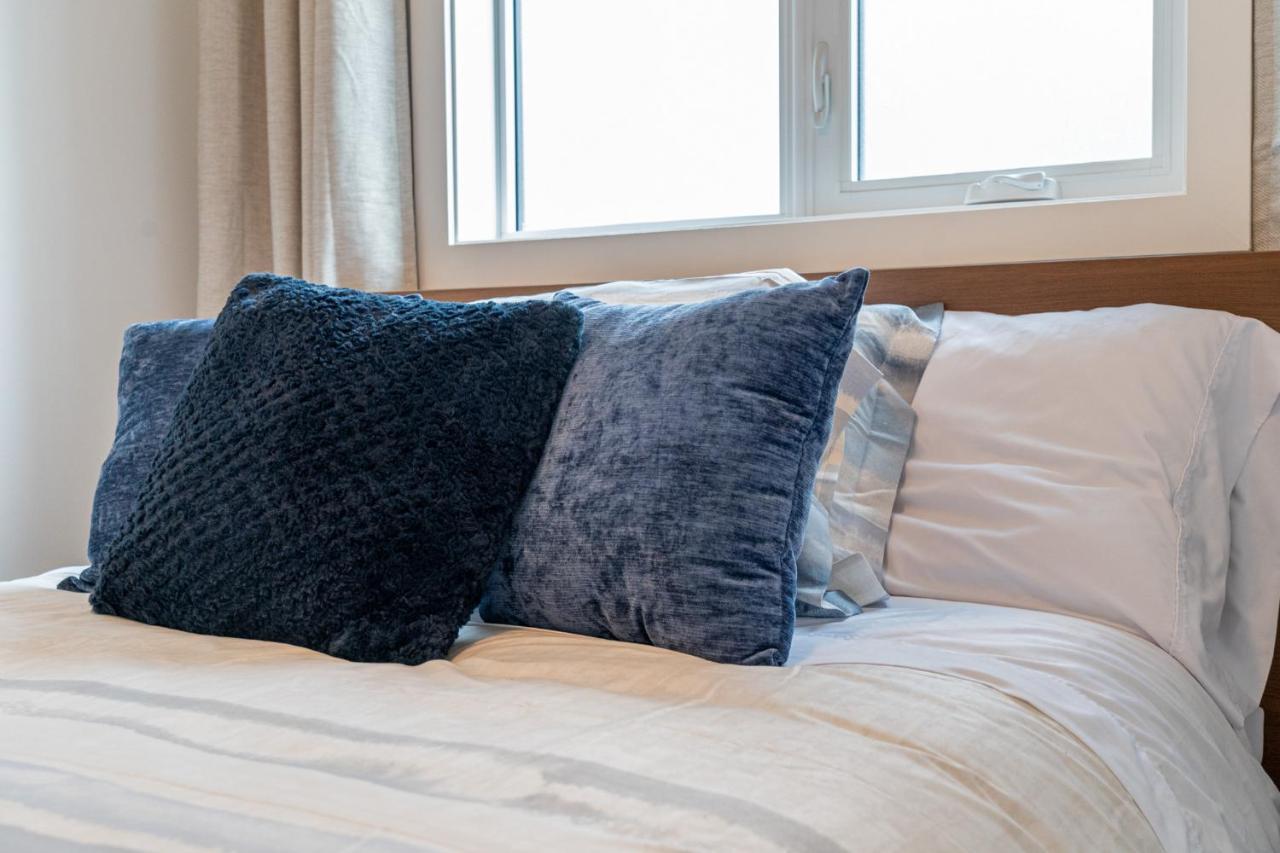 Contemporary Luxury 4 Bedroom House Near Downtown YYC Esterno foto