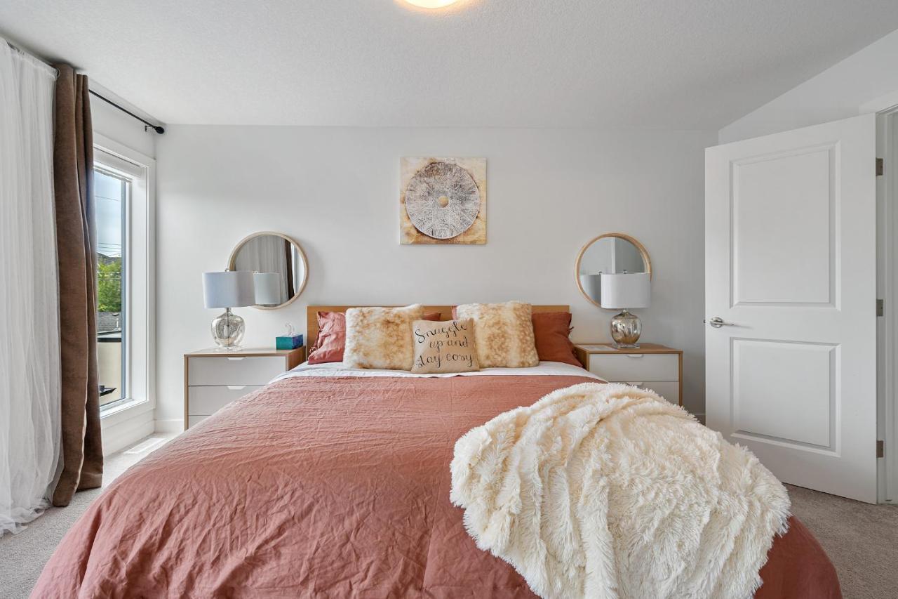 Contemporary Luxury 4 Bedroom House Near Downtown YYC Esterno foto