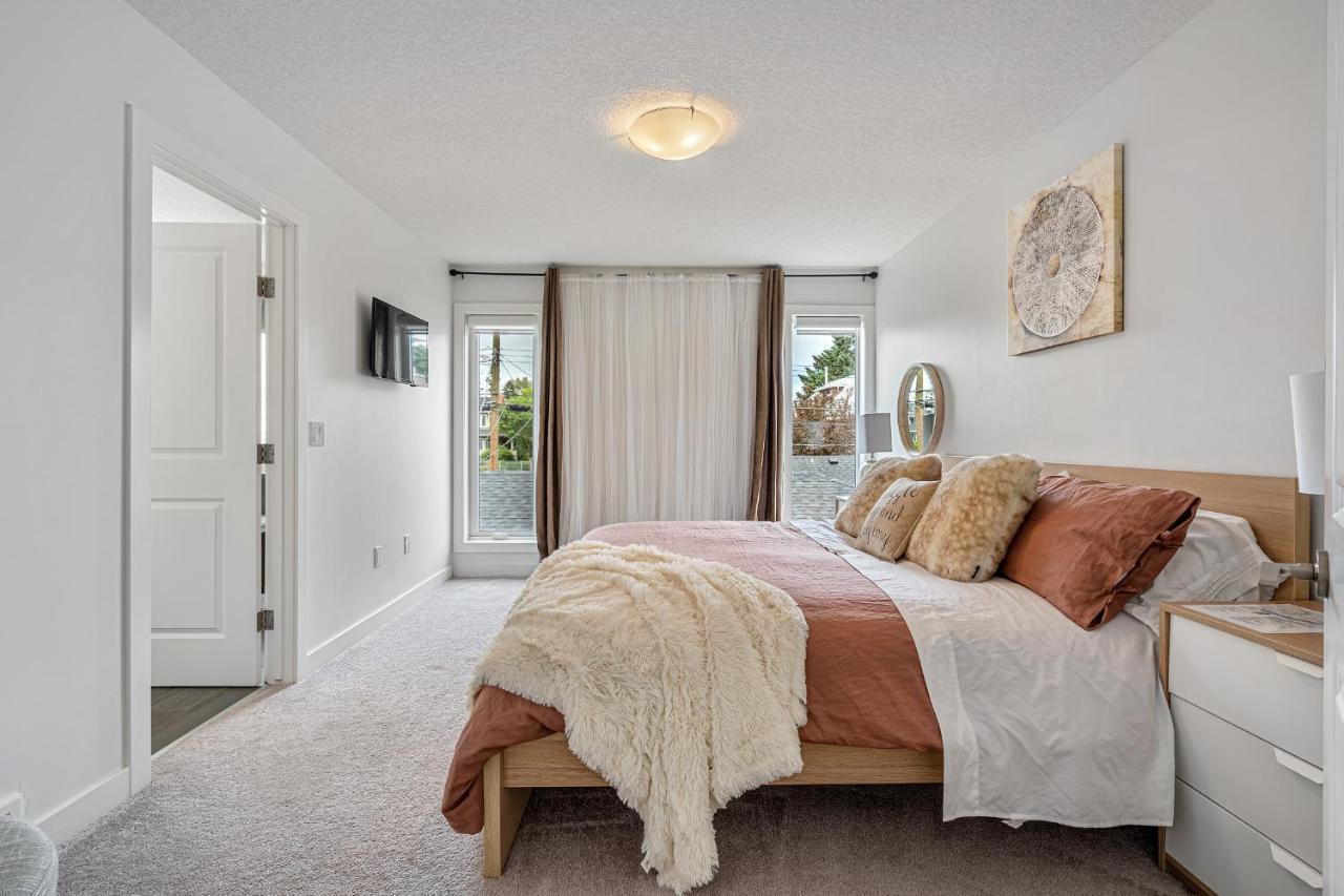Contemporary Luxury 4 Bedroom House Near Downtown YYC Esterno foto