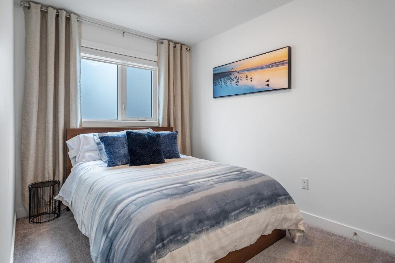 Contemporary Luxury 4 Bedroom House Near Downtown YYC Esterno foto